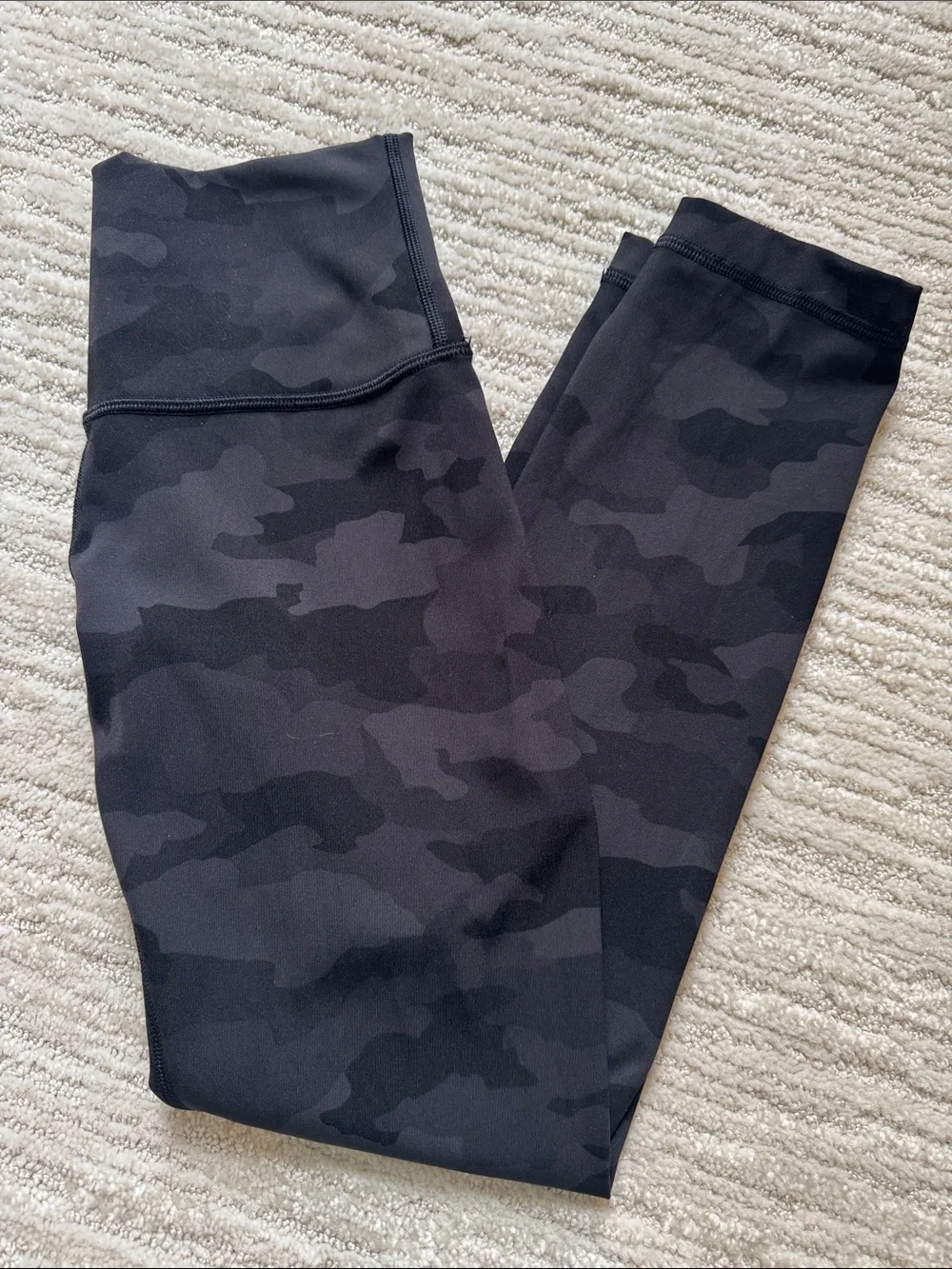 Lululemon Black Camo crop